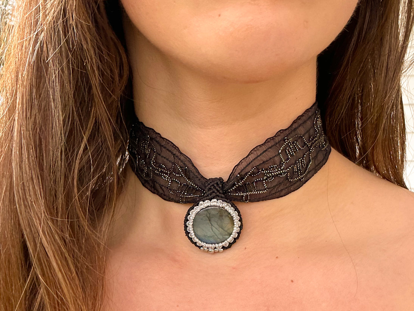 Choker Lua Labradorita