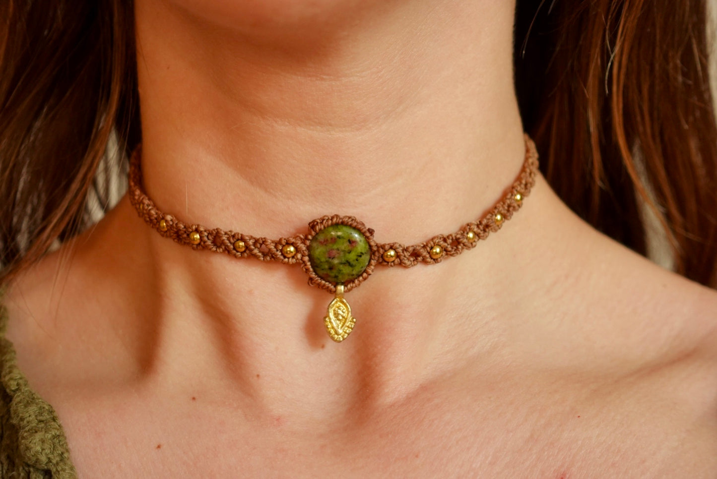 Choker Zicatela Rubi Zoisita