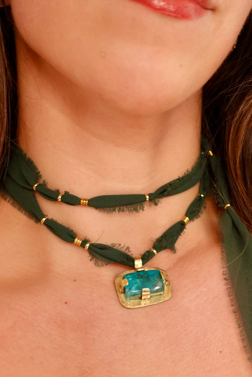 Collar Alchemia Shattukita (verde)