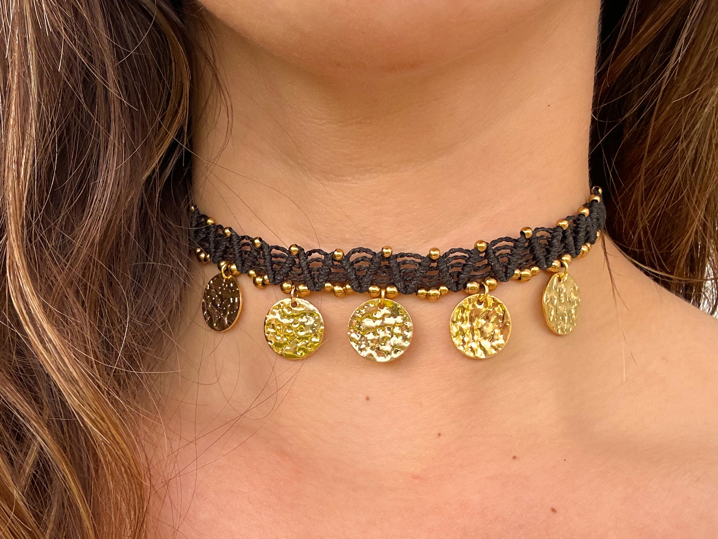 Collar Nara Dorado