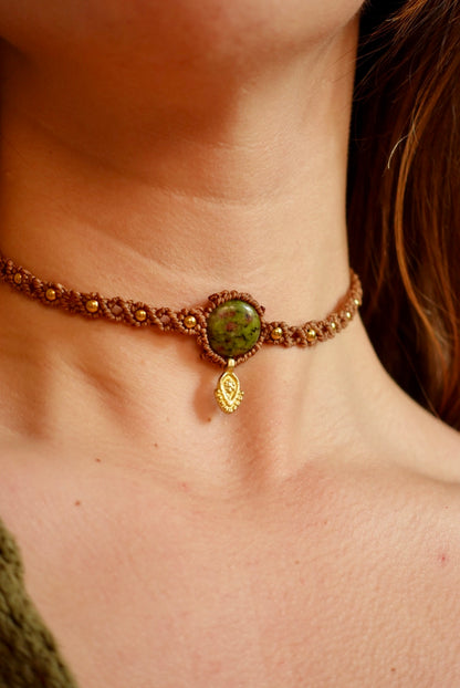 Choker Zicatela Rubí Zoisita