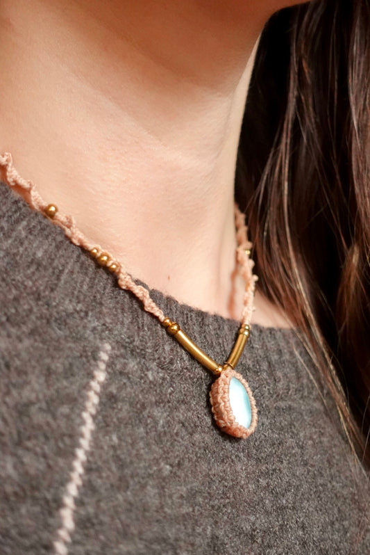 Collar Belice Larimar (beige)