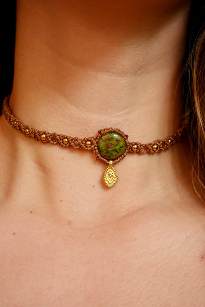 Choker Zicatela Rubí Zoisita