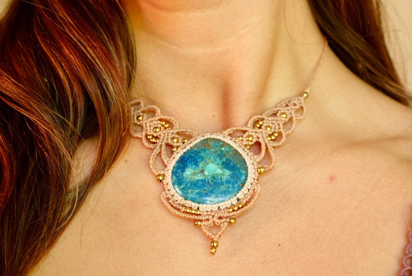 Collar Aruba Shattuckita