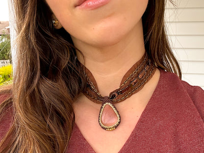 Choker Aura Piedra Luna Rosa