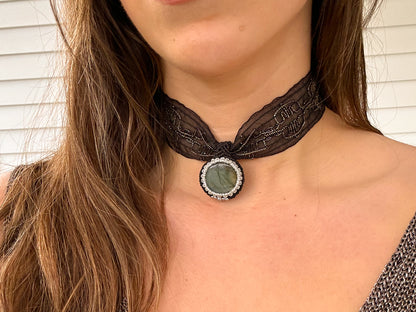 Choker Lua Labradorita