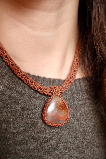 Collar Merida Cuarzo Rutilado Rojo