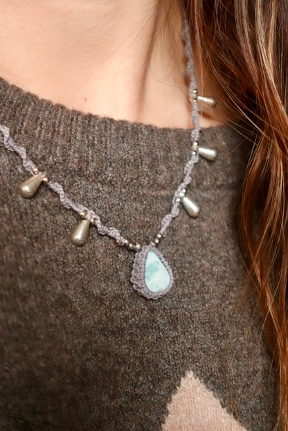 Collar Belice Larimar (gris)